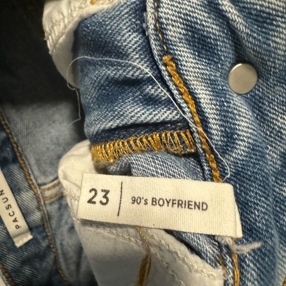 PACSUN Light Indigo Ripped ‘90s Boyfriend Jeans. - Picture 6 of 6